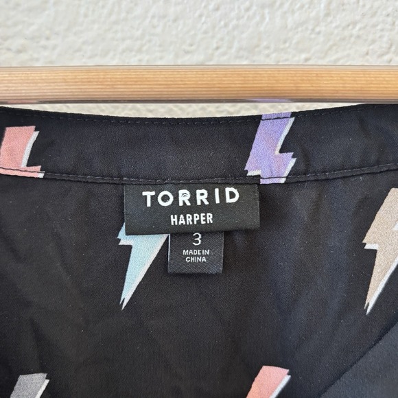 Torrid Harper Boho‎ Georgette Lightening Bolt Tunic Top Size 3/3X Career Office - Picture 4 of 10
